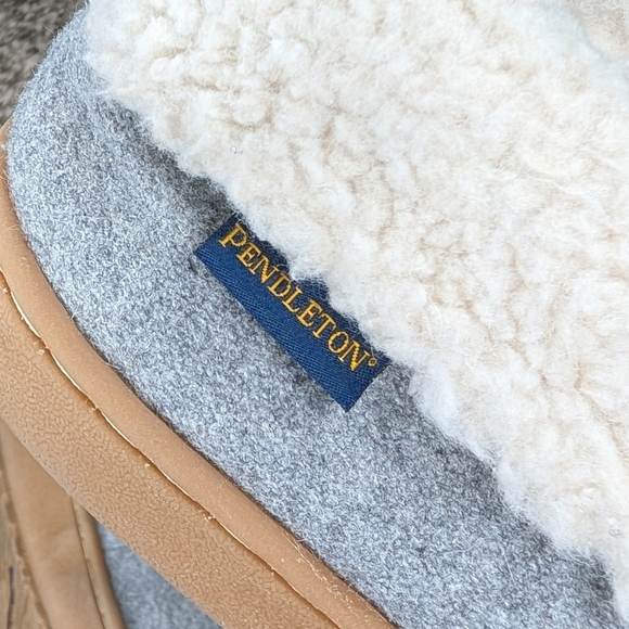 Pendleton Caravan Cabin Fold Wool Slipper Grey Women's 8 - Picture 9 of 12